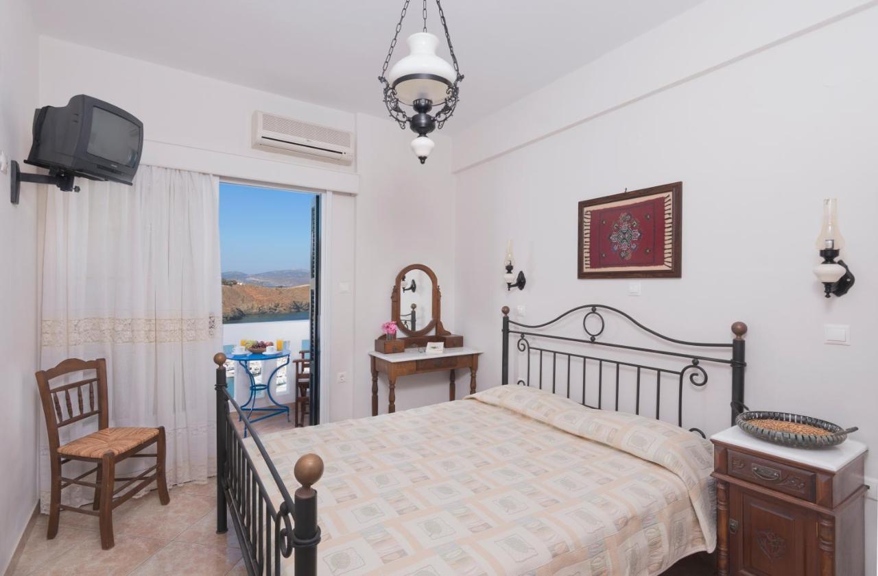 Yalos Rooms Astypálaia Buitenkant foto